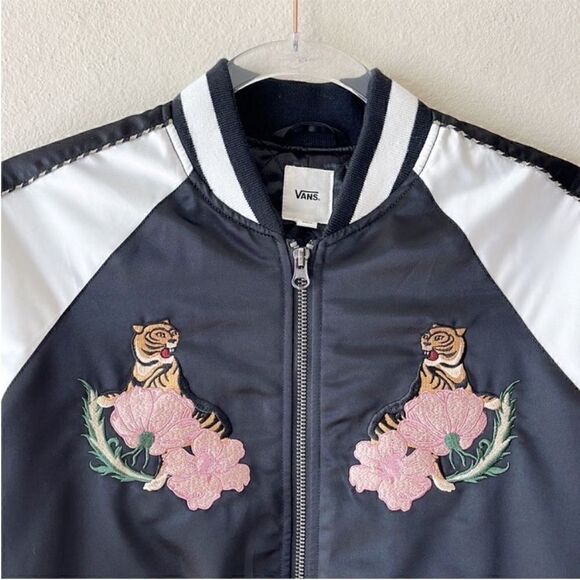 Vans California Embroidered Tiger Palm Tree Satin Jacket - Picture 6 of 12